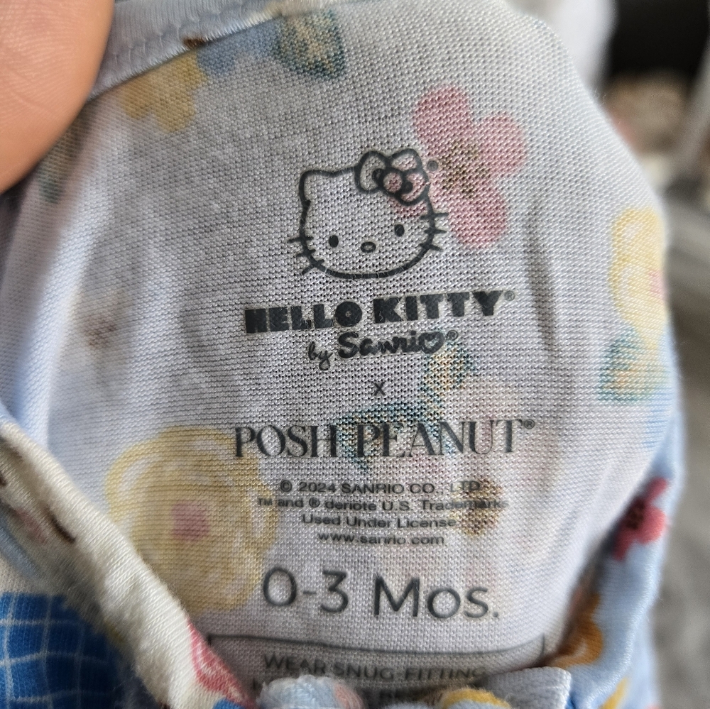 Posh Peanut Hello Kitty Springtime Ruffle Footie - Picture 3 of 3
